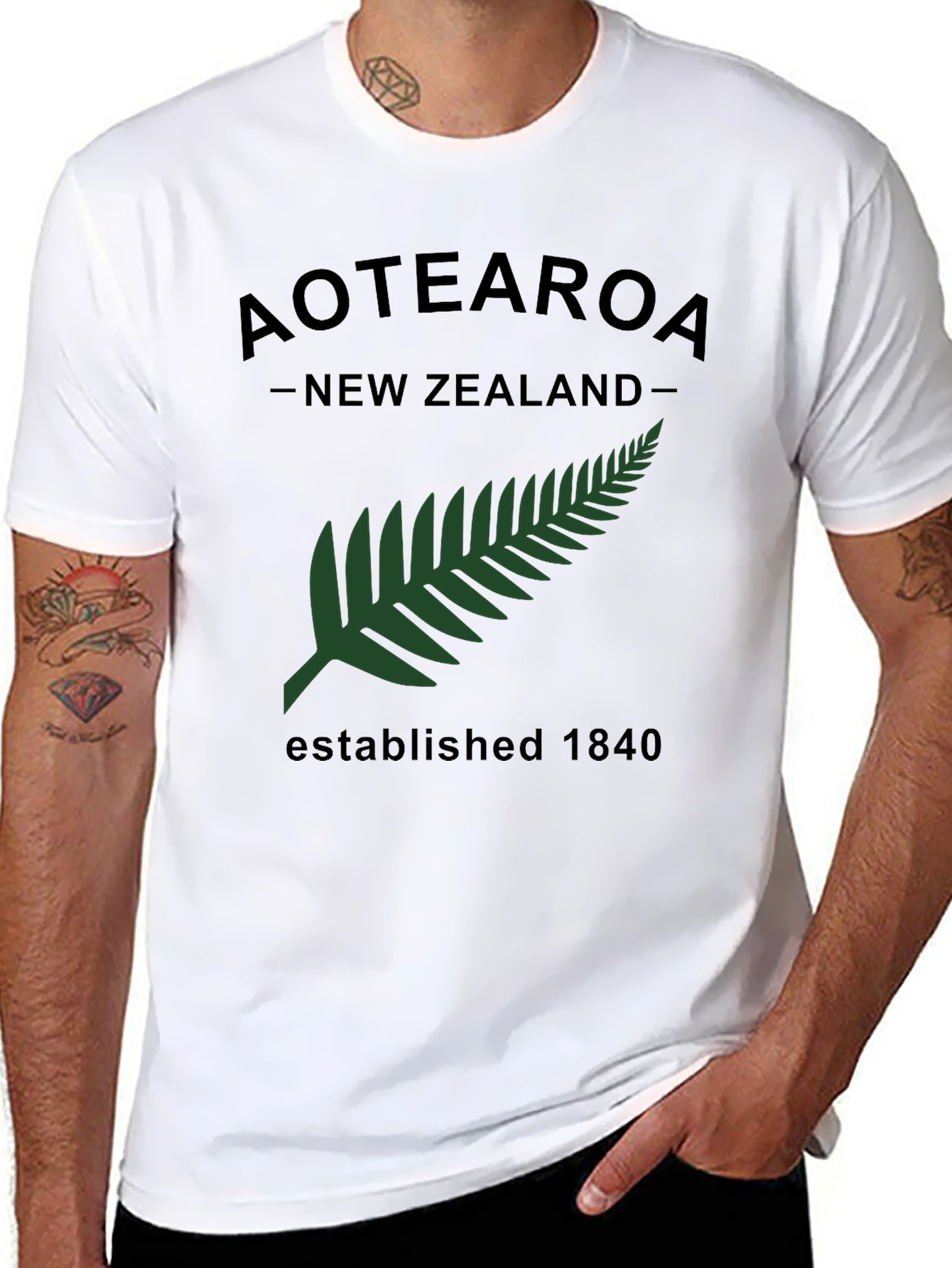 Aotearoa New Zealand Fern Established 1840 Black T-Shirt