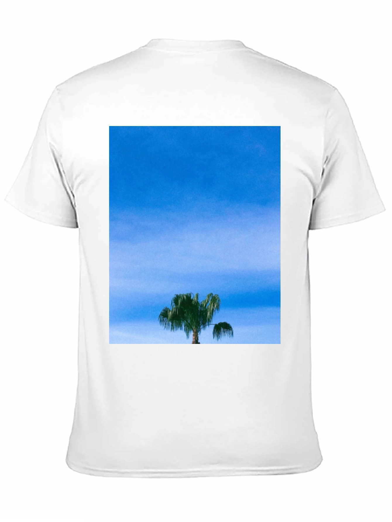 Palm Tree Sky Graphic Tee - Casual Comfort