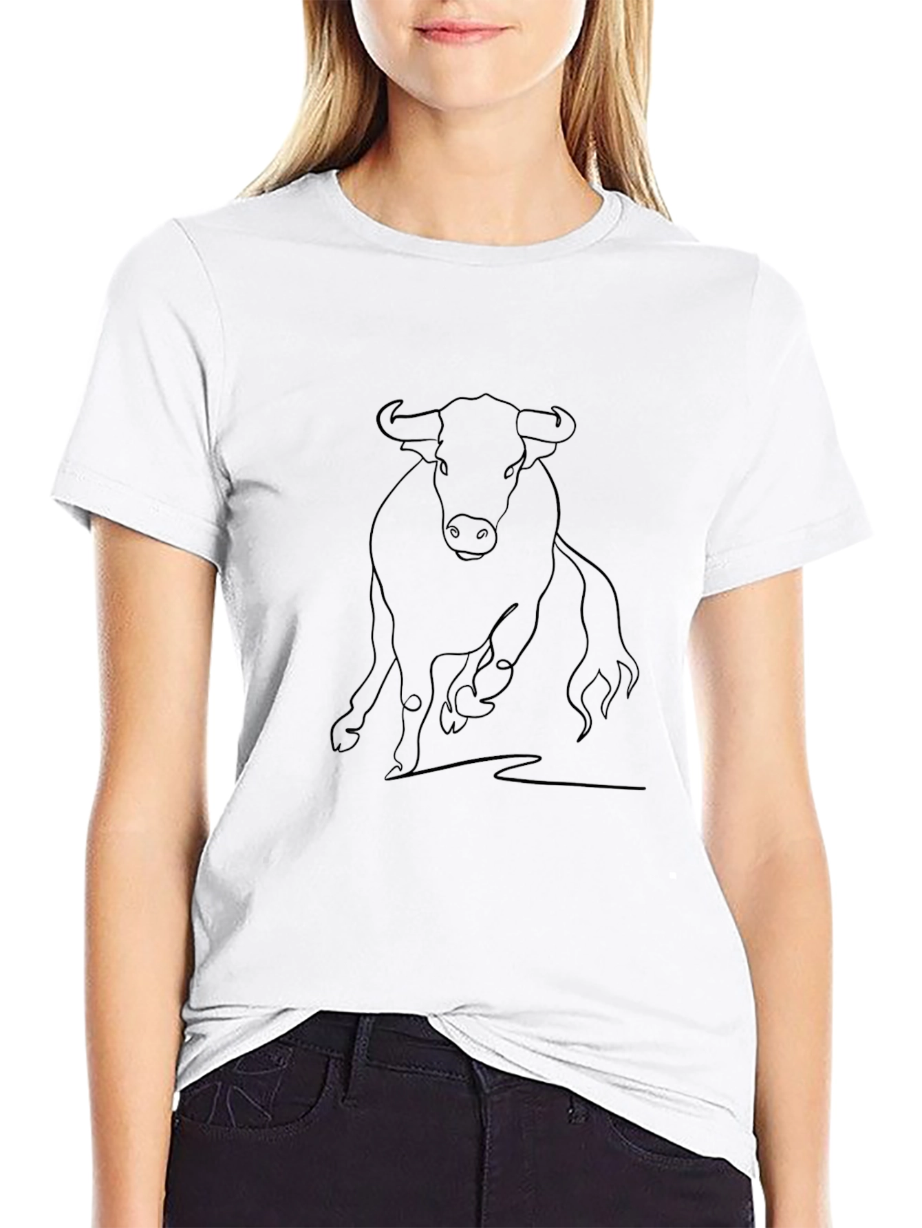Bull Outline Graphic Tee - Stylish Black T-Shirt
