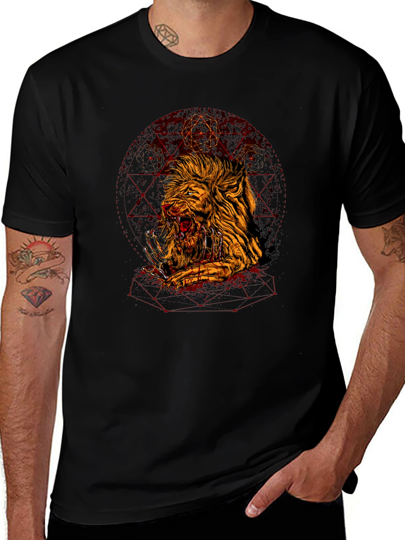 Graphic Lion T-Shirt - Edgy Urban Style