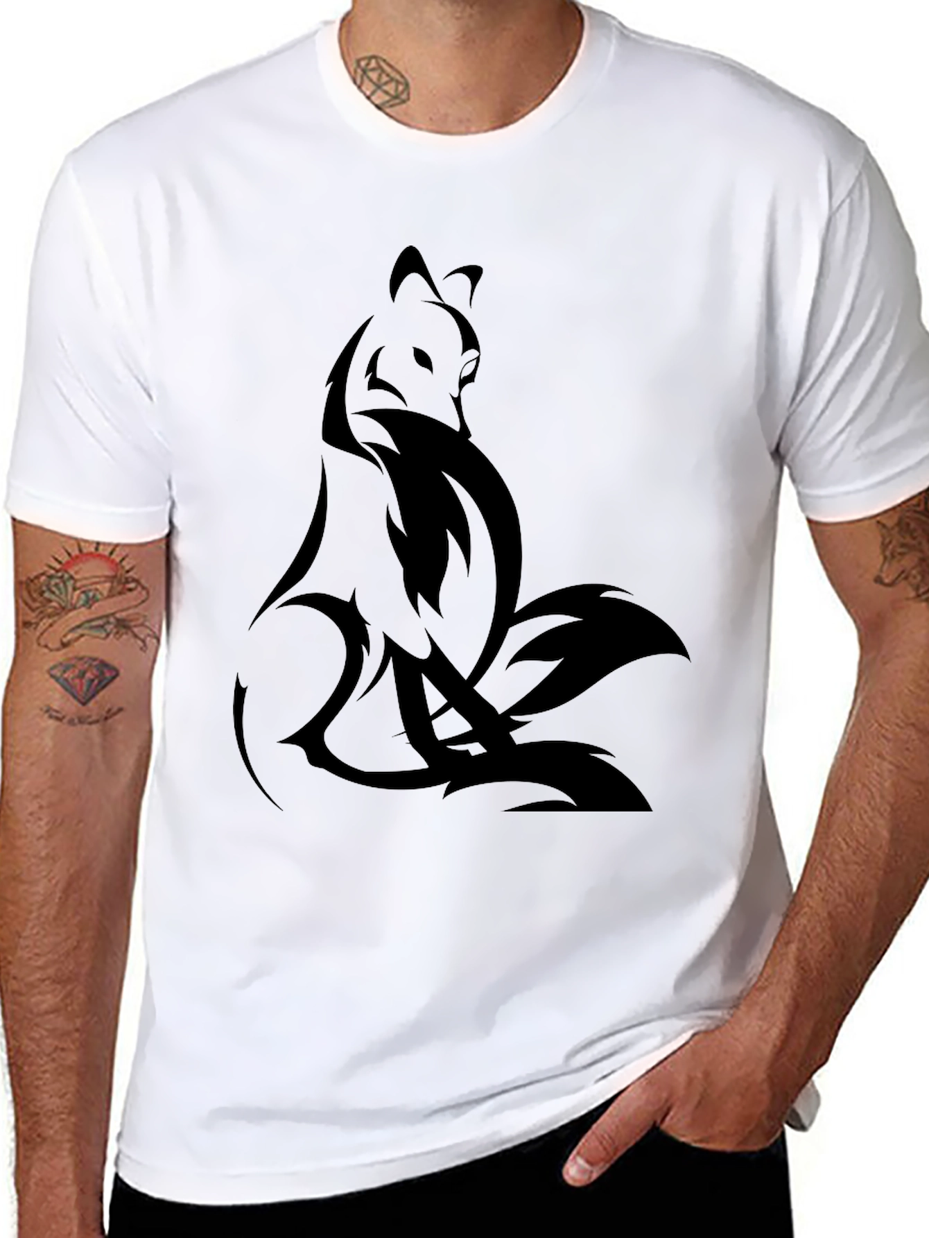 Nine-Tailed Fox Graphic Tee - Black