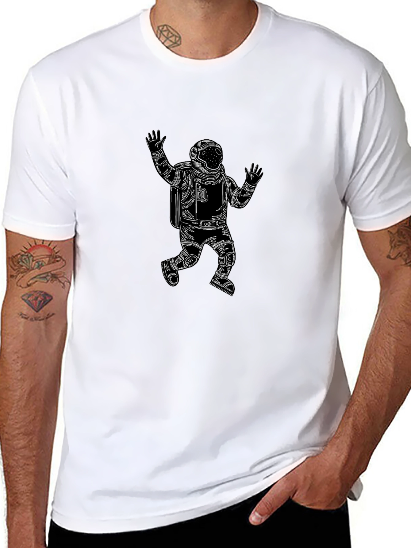 Astronaut Graphic T-Shirt - Classic Black Crew Neck Tee