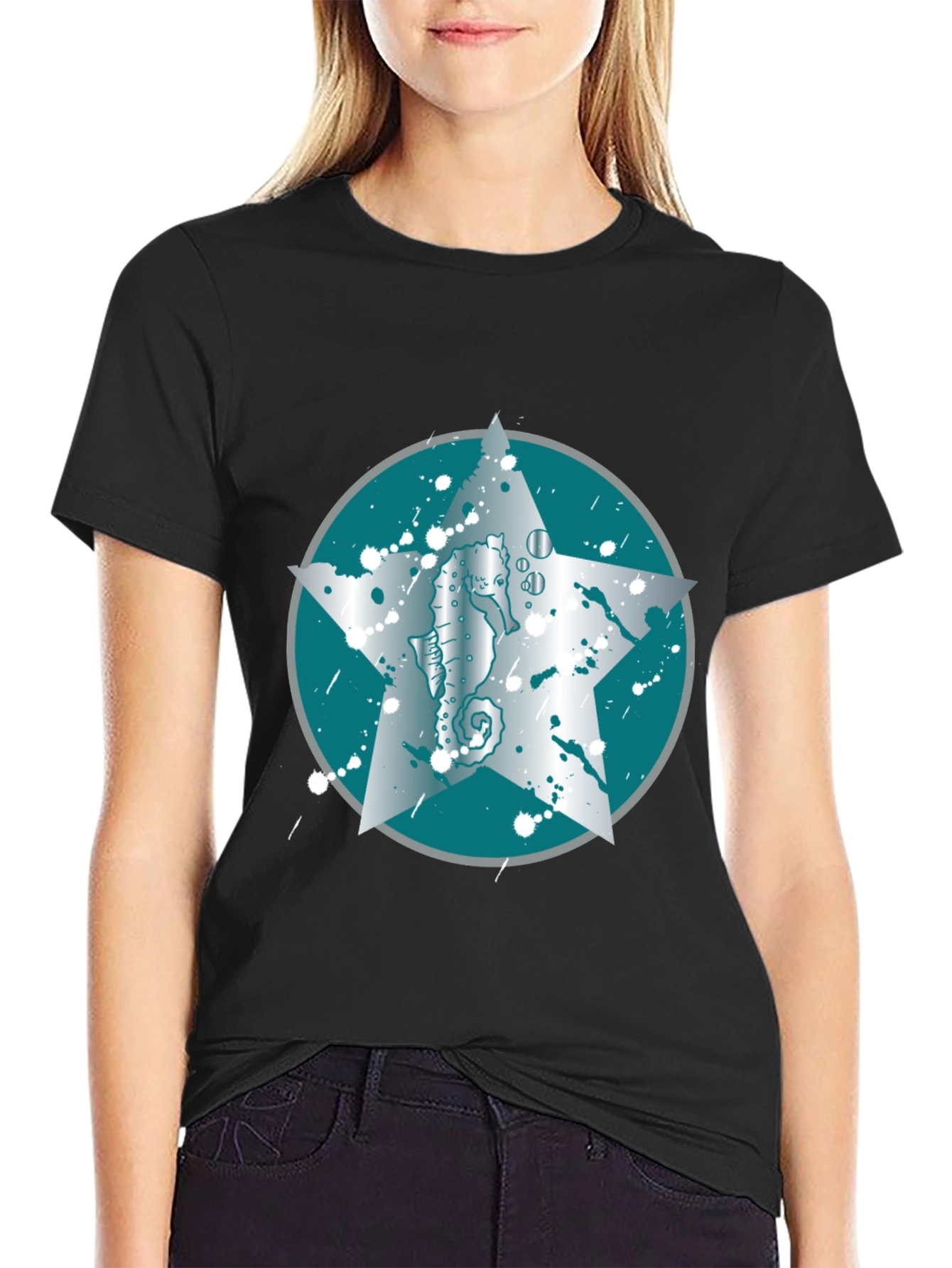 Seahorse Star Graphic Tee - Black