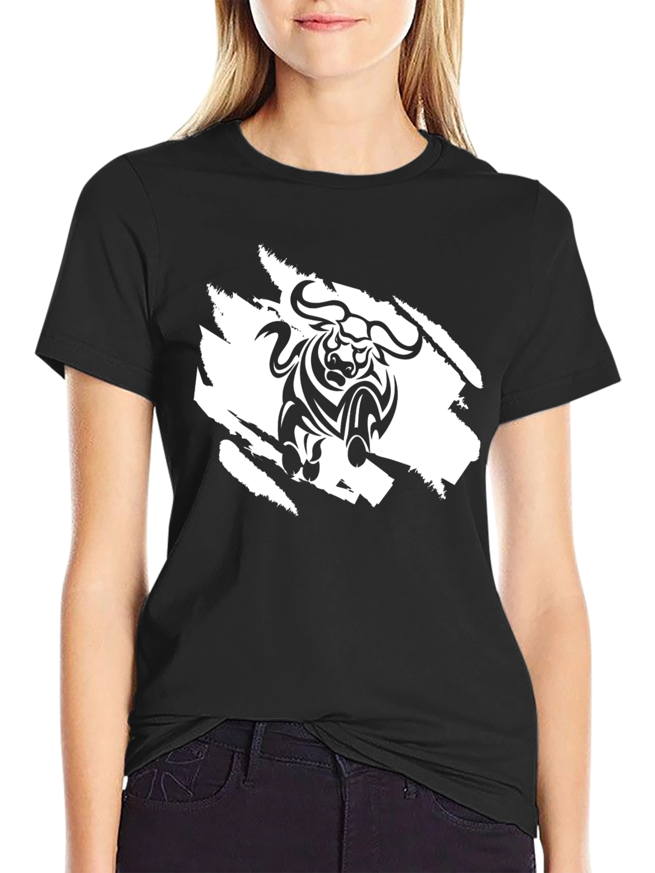 Black Bull Graphic Tee - Stylish Mens T-Shirt