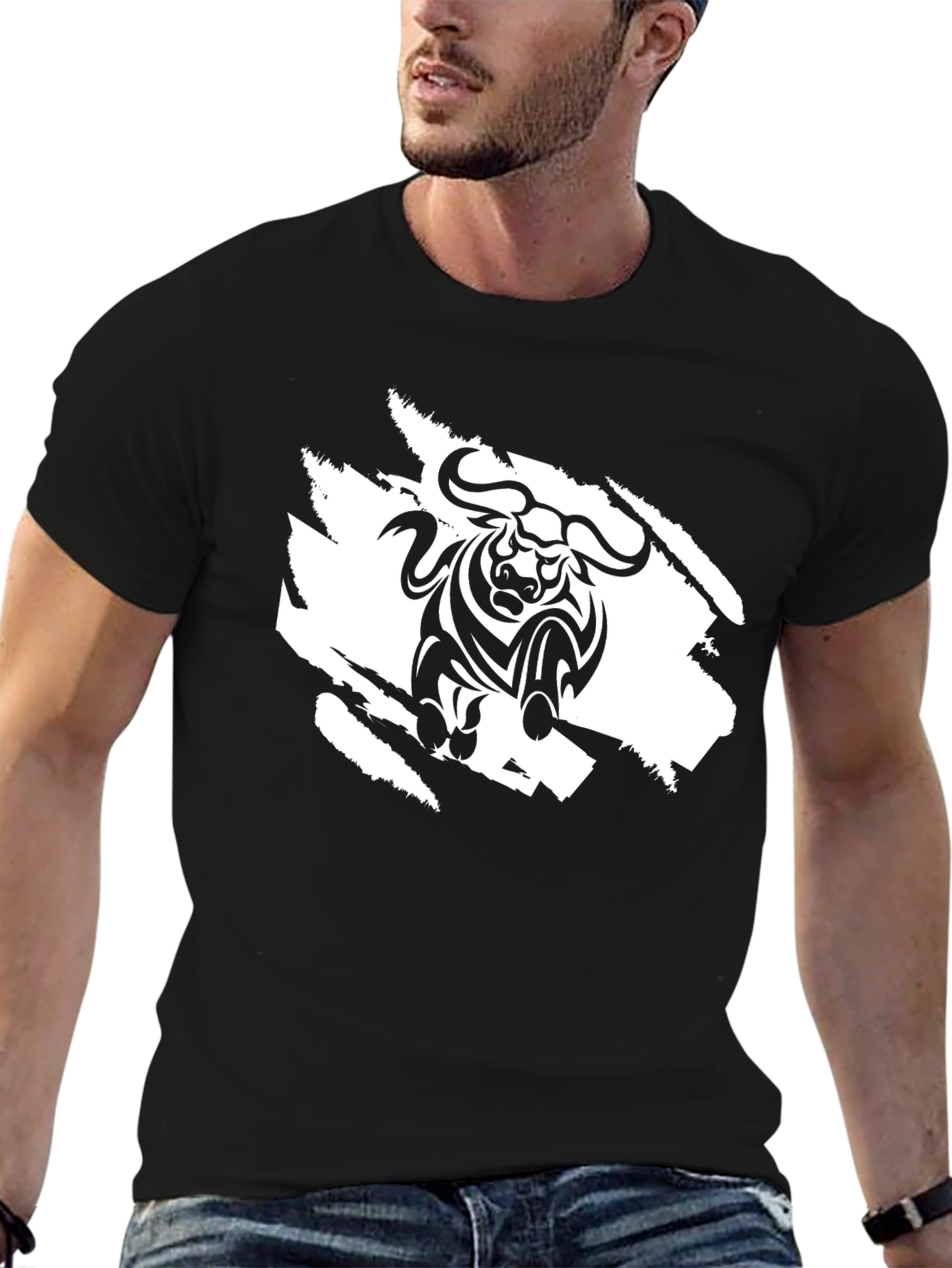 Black Bull Graphic Tee - Stylish Mens T-Shirt